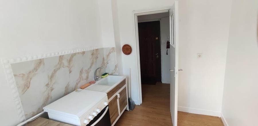 vanzare apartament 2 camere | Titan | zona verde | frumoasa | bloc 4 etaje reabi - 10