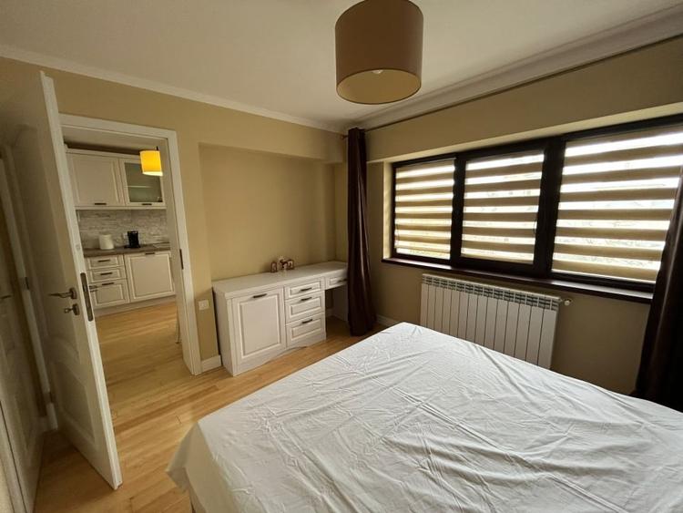 Apartament La Cheie, 2 camere Radu Negru, mobilat utilat, etaj 3. - 4