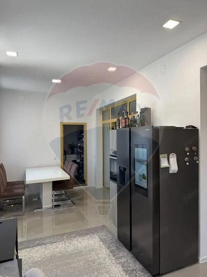 Casa moderna de vanzare - 3 camere - str. George Cosbuc - 9