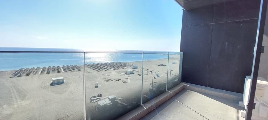 Apartament de LUX -vedere frontala la mare - 1