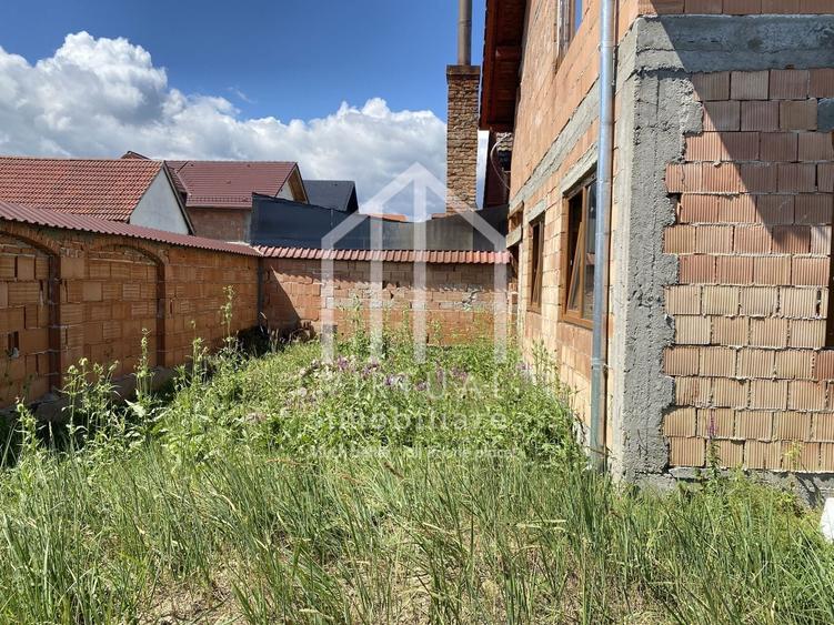 Casa individuala de vanzare in Cristian cu 5 camere de 112 mp - 6