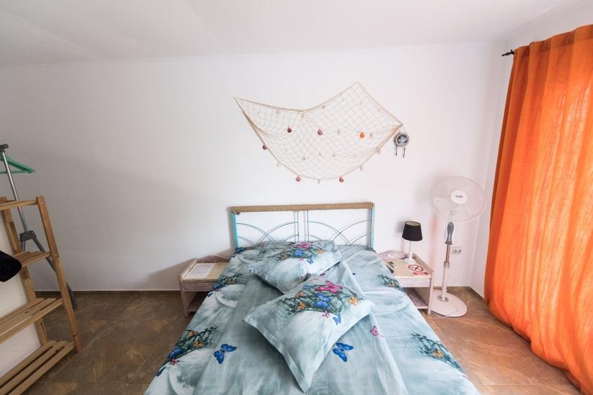 Exclusiv! Pensiune 6 camere - Vama Veche - Centru - 239.000 euro  (Cod E8) - 22