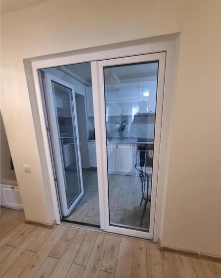 Apartament 3 cam et 2 decomandat renovat zona Colfescu - 5