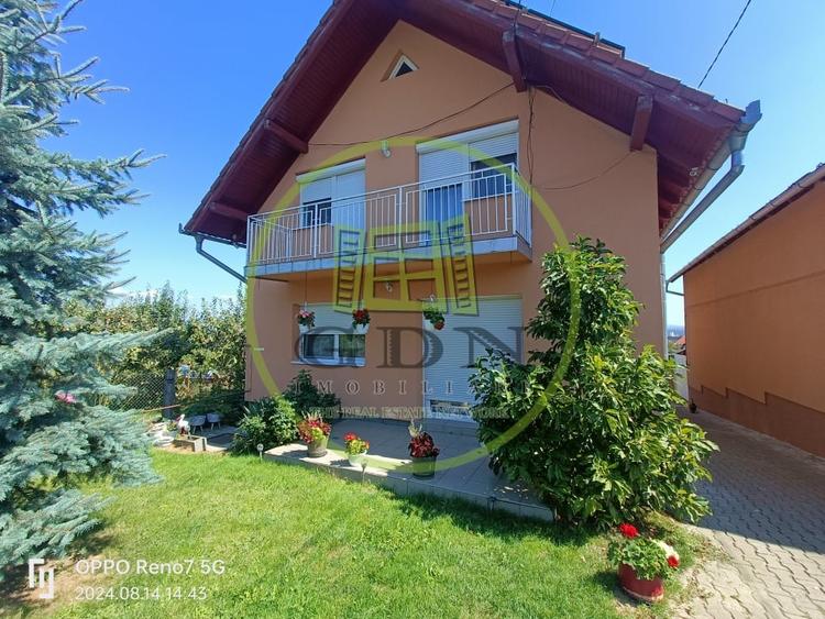 Casă-vilă de vânzare în Reghin sau schimb - 2