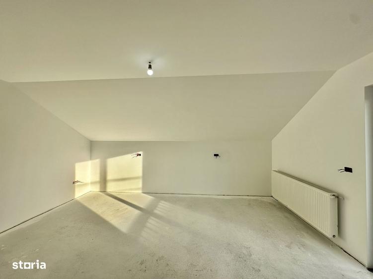 Casa individuala de vanzare cu garaj si curte proprie Halchiu - 2