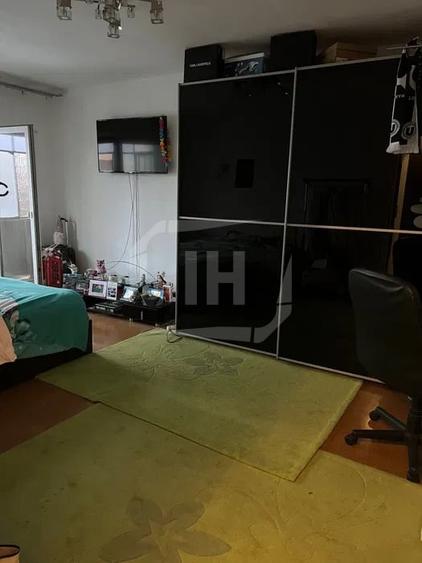 Apartament 4 camere, 2 bai si 3 balcoane, etaj 1 zona Iulius Mall - 3