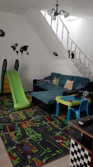 Casa P+E zona P-ta Mica + spatiu birou la Strada G.Cosbuc