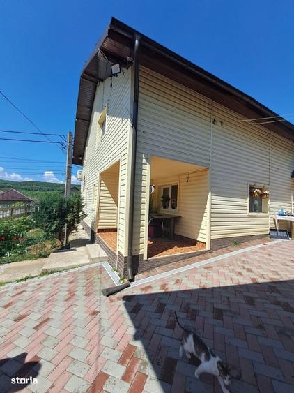Vand casa cu panouri solare si centrala ,la 7 km de Mioveni - 15