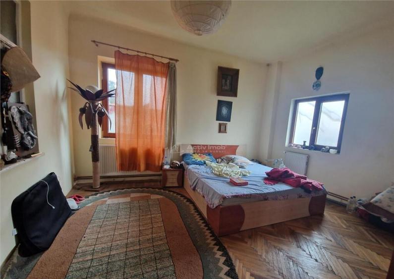 Casa pe sol, teren 372 mp - zona centrala - 2