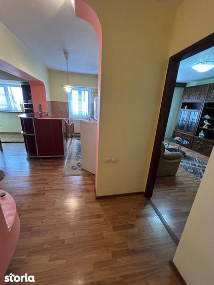 De inchiriat apartament cu 3 camere ultracentral, spatios, 350 euro - 7