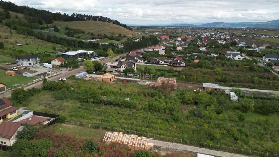 Teren intravilan - 29