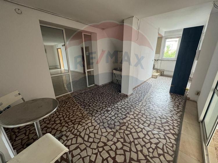 Spatiu comercial de 900mp de inchiriat in zona Romanesti - 20