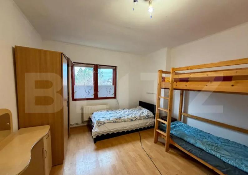 De inchiriat apartament cu 3 camere, la parter, cu terasa si - 1