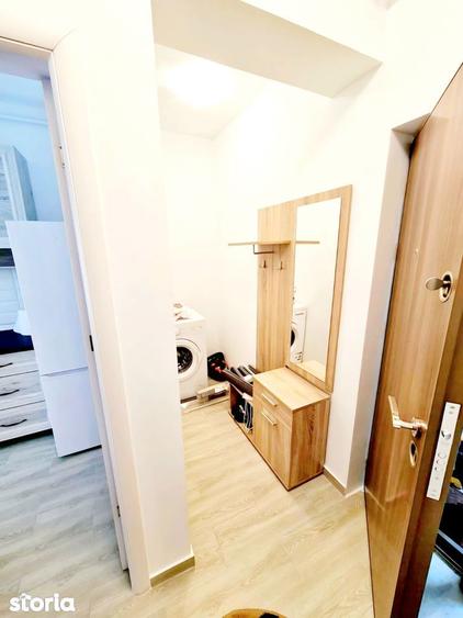 Garsoniera,mobilata si utilata,etaj1/4,str Tineretului,Militari,Metro - 8