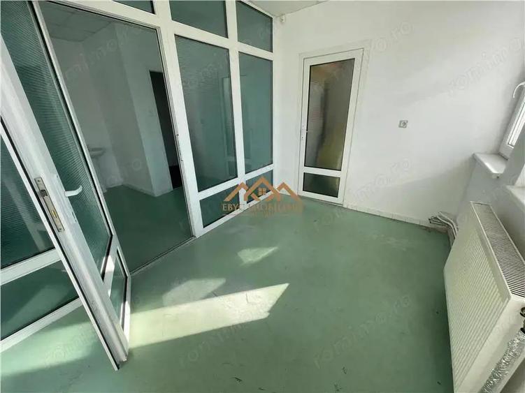 De inchiriat | Cladire birouri | 450mp - 5