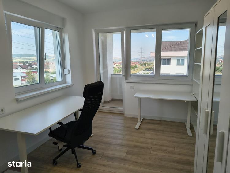 Apartament cu 3 camere decomandat în Cetate