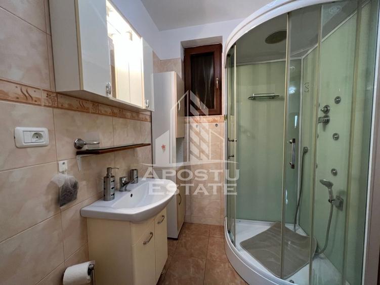 Casa individuala  cu 3 camere , pe parter , curte ,in Giroc - 7