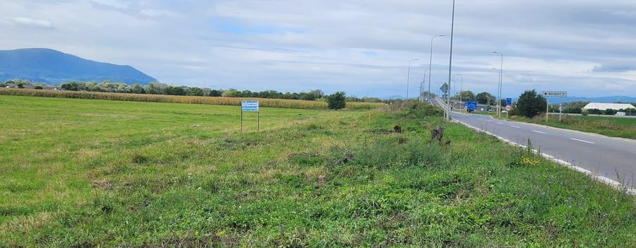 Teren situat in Bartolomeu strada Lanii, suprafata 16.500 mp, pretabil P+8-11 E - 1