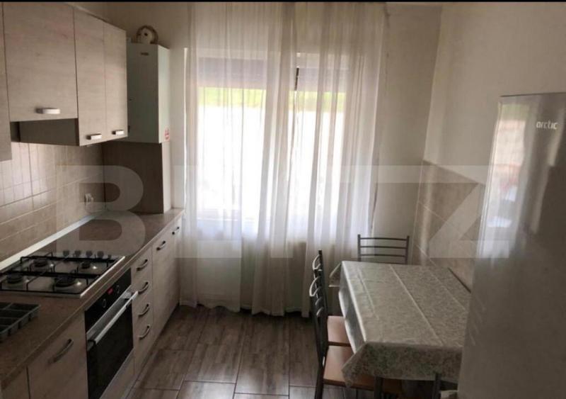 Apartament cu 2 camere, zona Tudor - 4