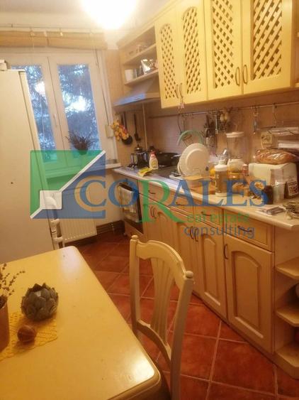 Aproape de Facultatea de Constructii. Etaj 2. Cu centrala proprie. - 4