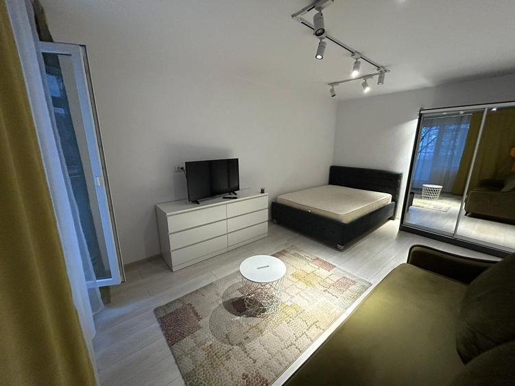 Titan,Parc IOR 2Min,Nicolae Grigorescu Metrou 8Min,Piata Ambrozie, Str Lotrioara - 1