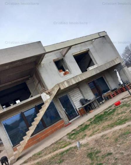 Vila 2012 P 1 Varsatura 242mp utili ,1008mp teren - 7