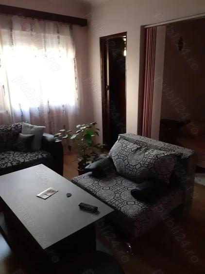 Apartament de vanzare - 3