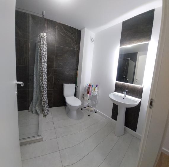 Inchiriez garsoniera - 4