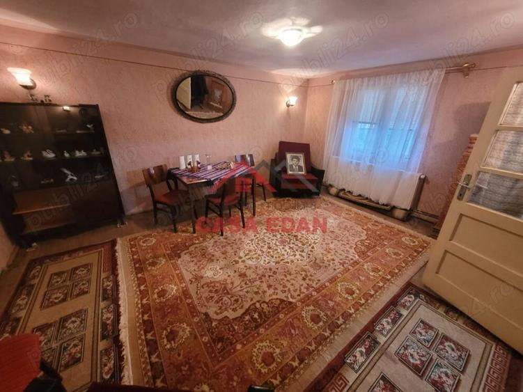 Casa in Banesti,-- 52.000e - 5