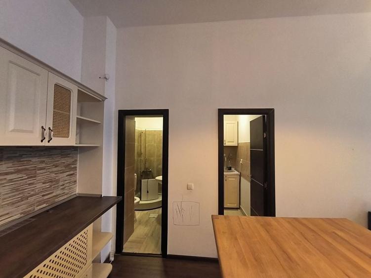 De v&acirc;nzare duplex pe strada Occidentului - 10