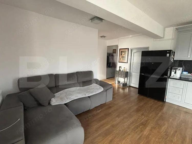 Apartament 3 camere, parcare, zona Vivo - 1