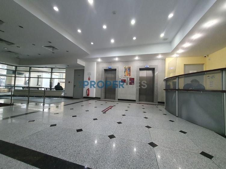 Vanzare cladire de birouri in zona Romana - 10