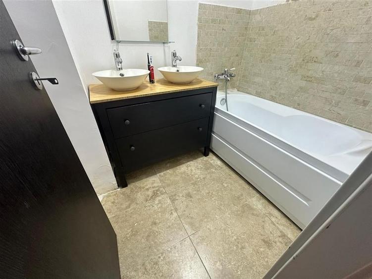 Decomandat cu Centrala Centru Gh Lazar - 8