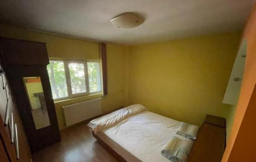 Titan, Apartament 3 camere, Imobil,anul 1991. - 3