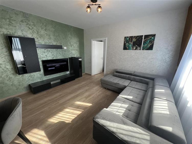 Ap de lux 2 cam, etaj 2(lift), bloc 2024, parcare, Complex Valcom - 2