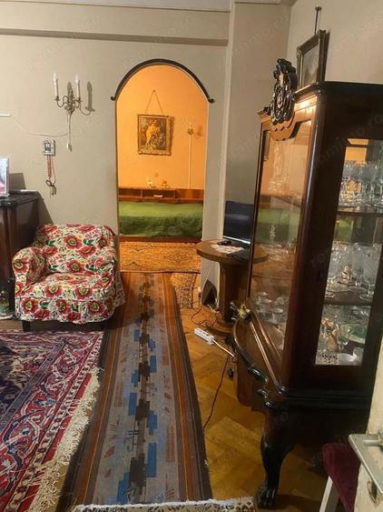 VAND APARTAMENT 3 CAMERE, PIATA ROSETTI - 1