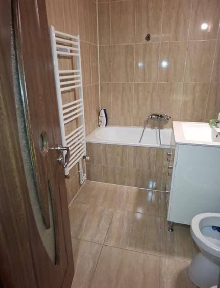 NĂVODARI | ETAJ 4 CU POD | CENTRAL | 2 CAMERE |  RENOVAT MOBILAT - 8