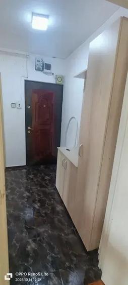 Apartament cu 3 camere zona N. Balcescu etaj 3 confort 1 Pret: 79.000 neg - 3