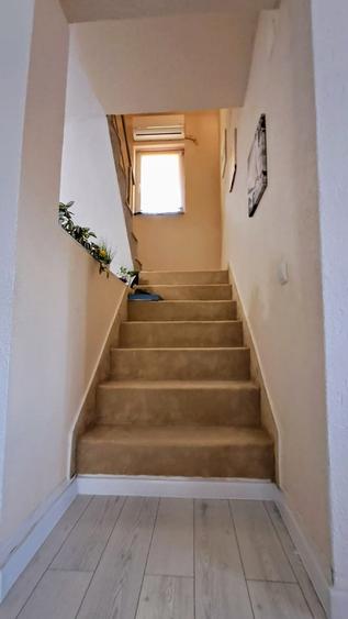 Casa individuală P+M, zonă liniștită, în Vatra veche a satului - 9