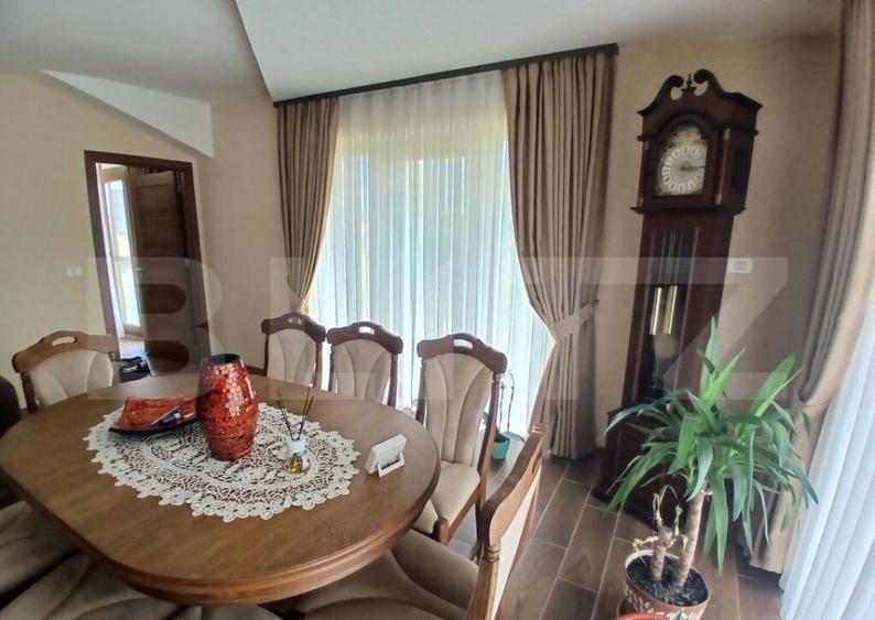 Casa superba in Tinca, 225 mp, 20 ari luciu de apa, teren fo - 4