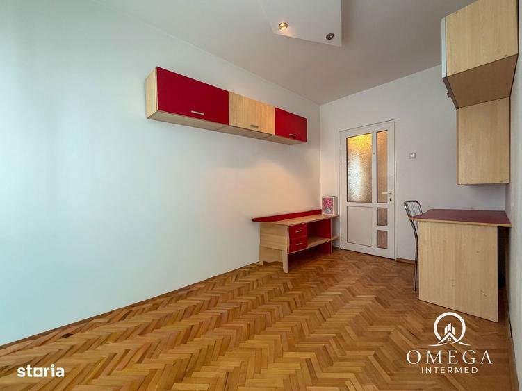 3 camere Decomandat Podu Ros Etajul 3 - 8