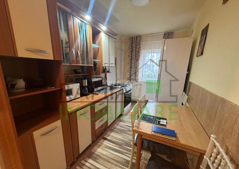 Apartament 2 camere de inchiriat -Rasnov Apartament 2 camere de inchiriat -Rasnov