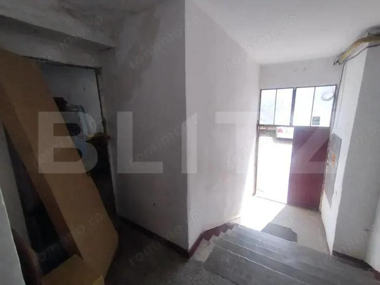 Spatiu comercial/Garsoniera 24 mp, renovabila, Nasaud, zona Garii - 2