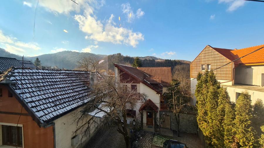 DESCOPERĂ FRUMUSEȚEA BRASOVULUI CASĂ DE LUX CU DOUĂ APARTAMENTE LA CHEIE - SCHEi - 1