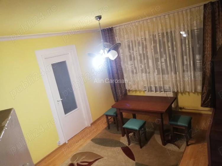 Inchiriez apartament 2 camere etaj 1 zona 14 Mai