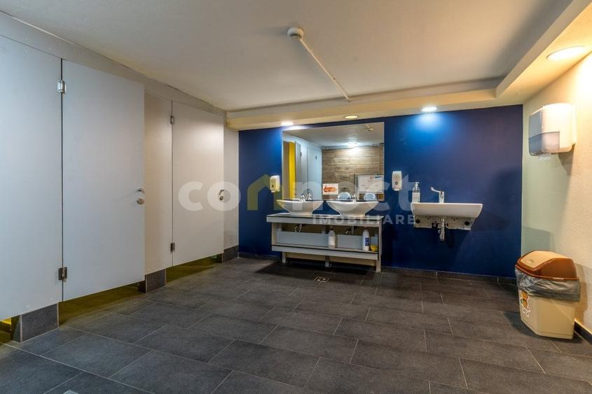 Birou, de 186 mp, în Central
