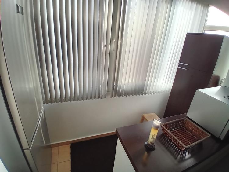 Ap 2 camere  Margeanului etaj 3/ Parcare - 12