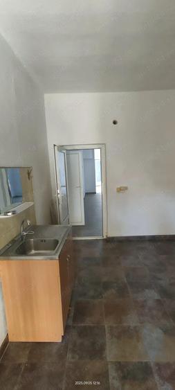 Spatiu comercial Traian de vanzare - 1