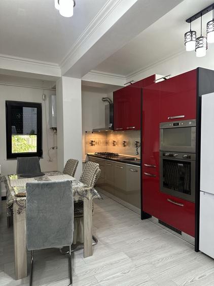 Inchiriez APARTAMENT (blocul de la Raiffaisen Bank). Curat, modern, utilat, bloc nou. - 3