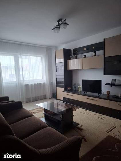 Proprietar apartament 3 camere - 2